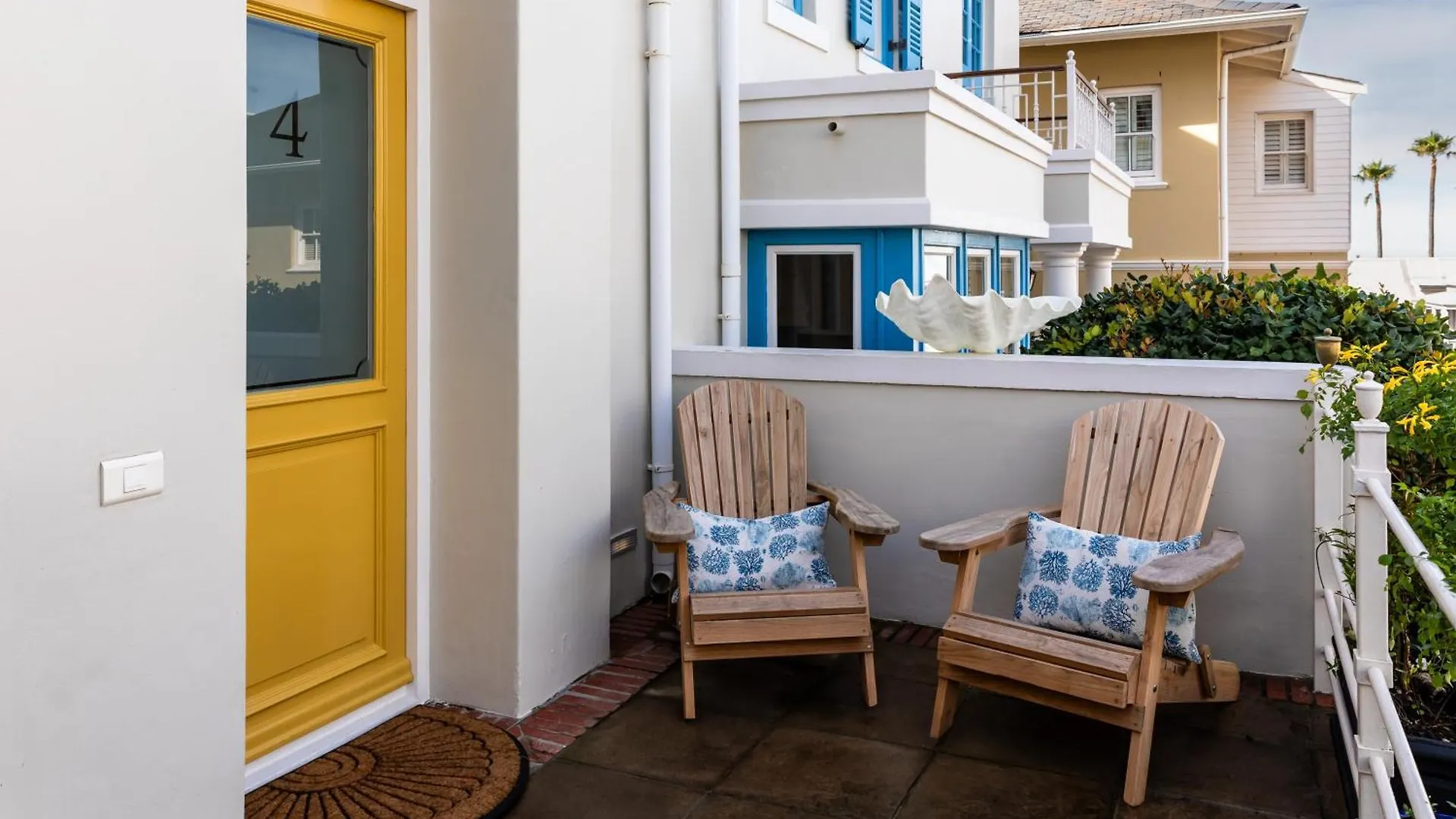 Apartamento Modern Coastal Townhouse At The Majestic Kalk Bay