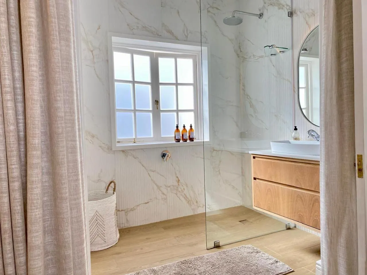 Ferienwohnung Modern Coastal Townhouse At The Majestic Kalk Bay